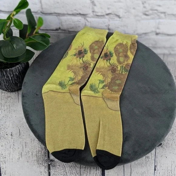 Green yellow color Van Gogh sunflowers in a vase novelty fancy whimsical socks - Picture 1 of 6